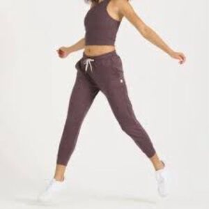 Vuori Women’s Performance Joggers